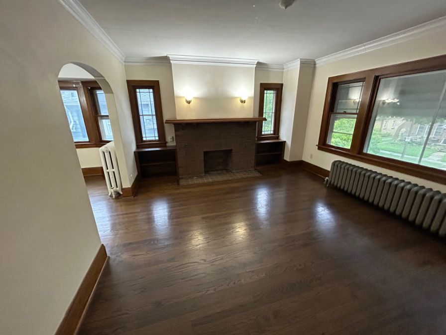 Gallery Image 0