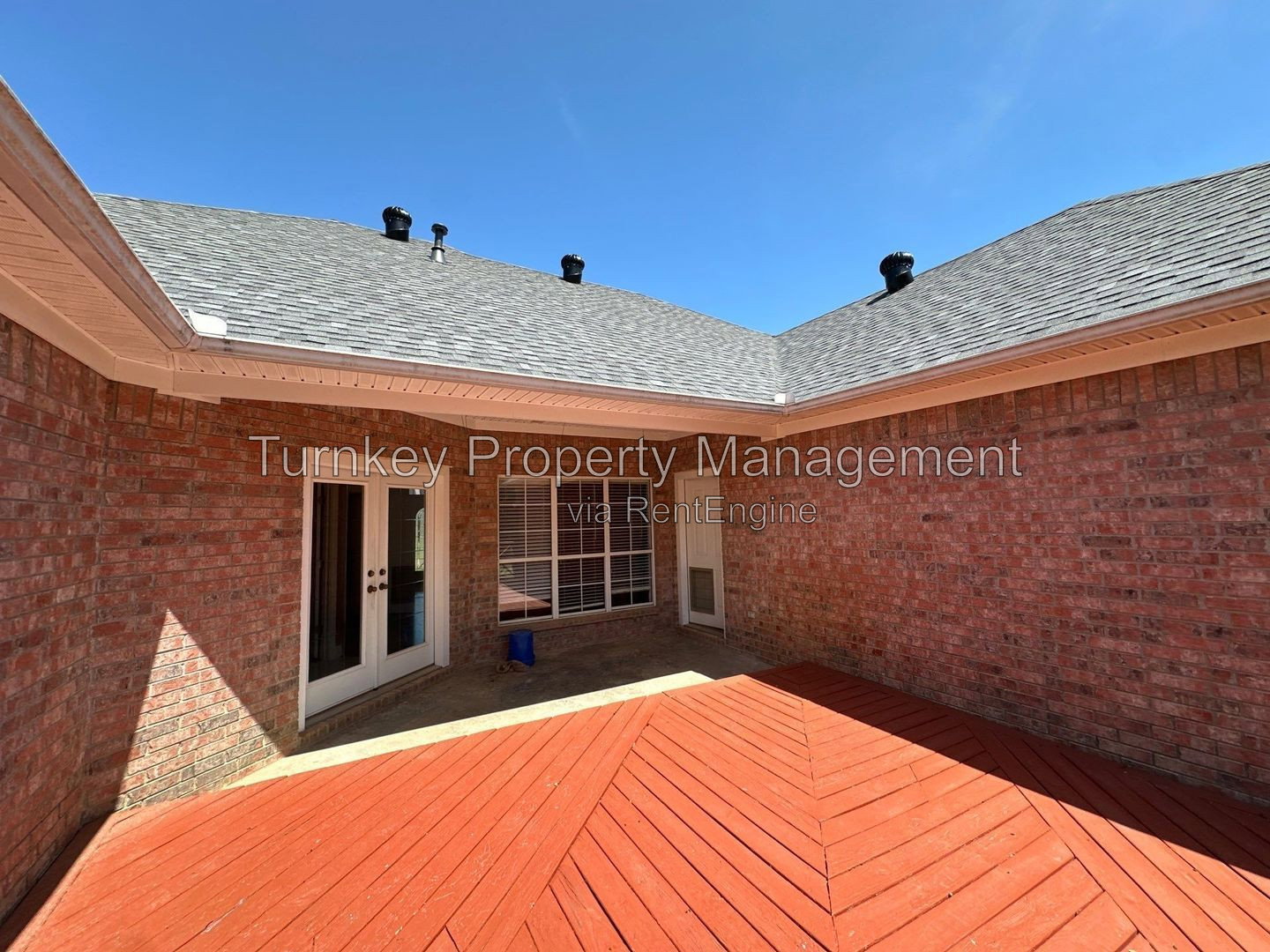 Gallery Image 14