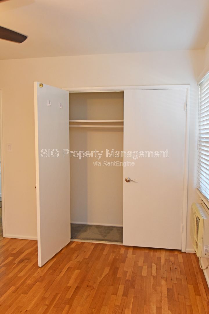 Gallery Image 13