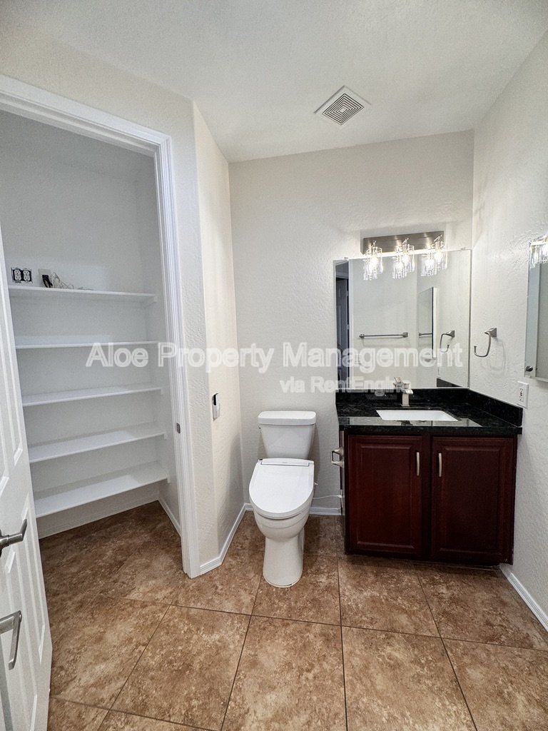 Gallery Image 38