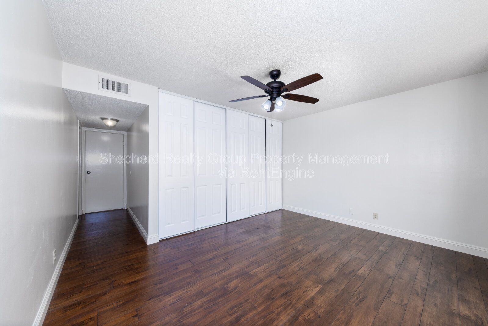 Gallery Image 19