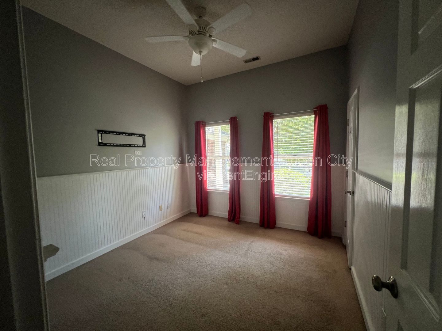 Gallery Image 16