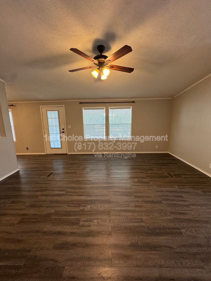Gallery Image 16