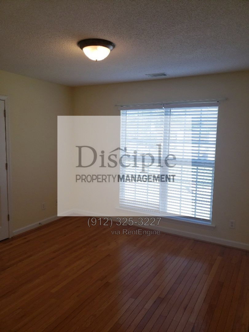 Gallery Image 25