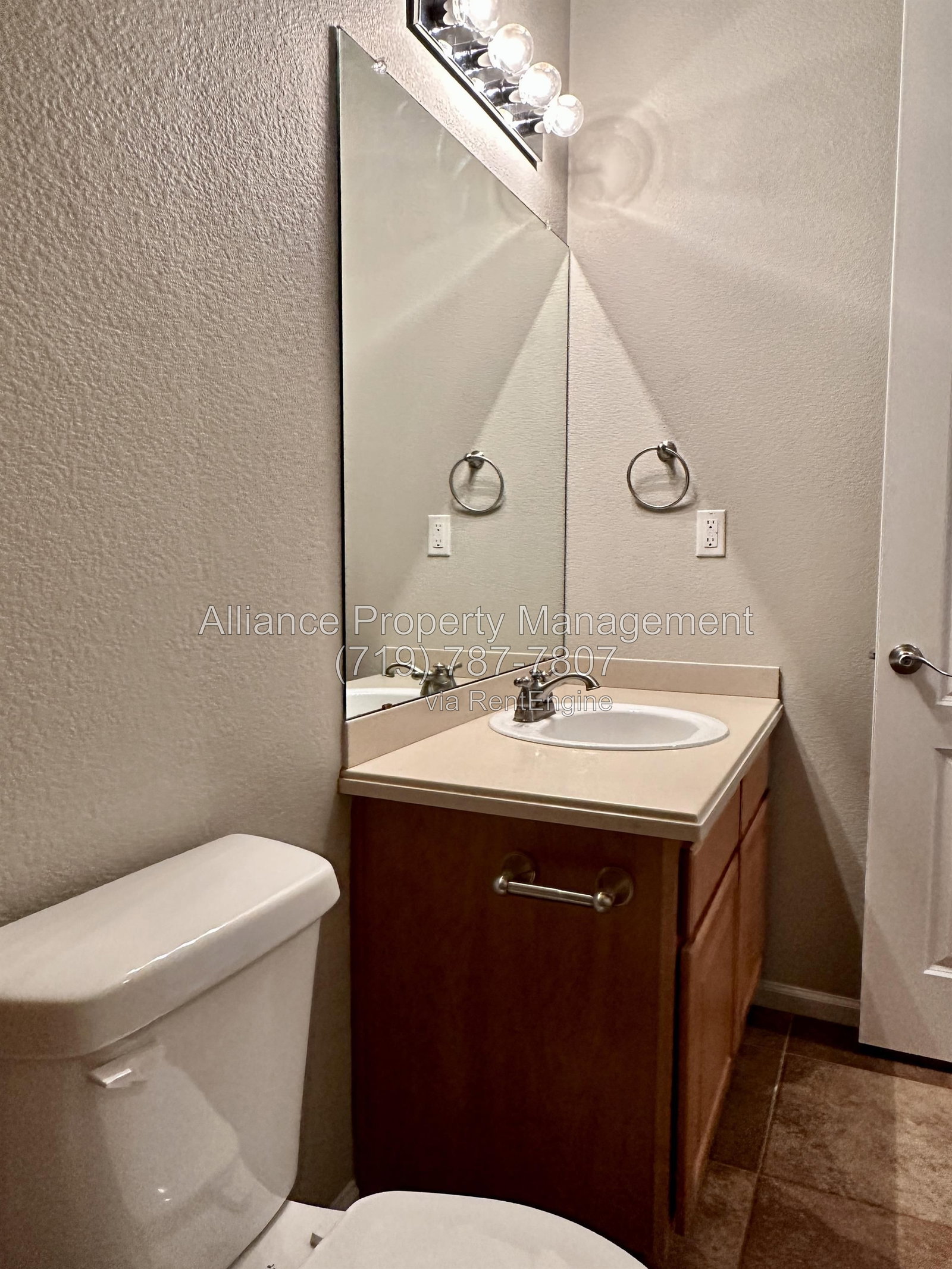Gallery Image 19