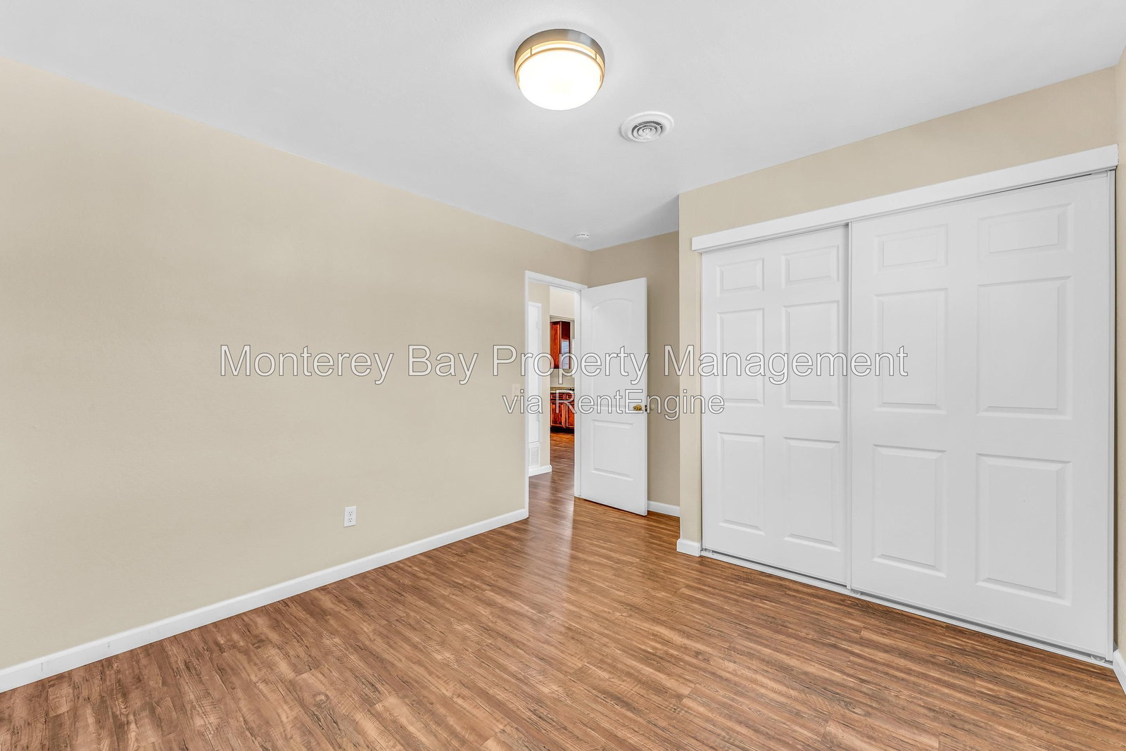 Gallery Image 22