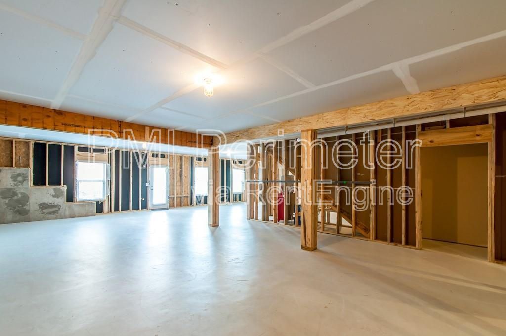 Gallery Image 37
