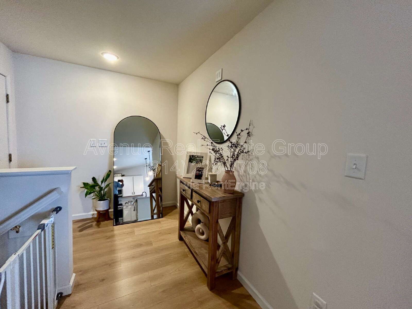 Gallery Image 9