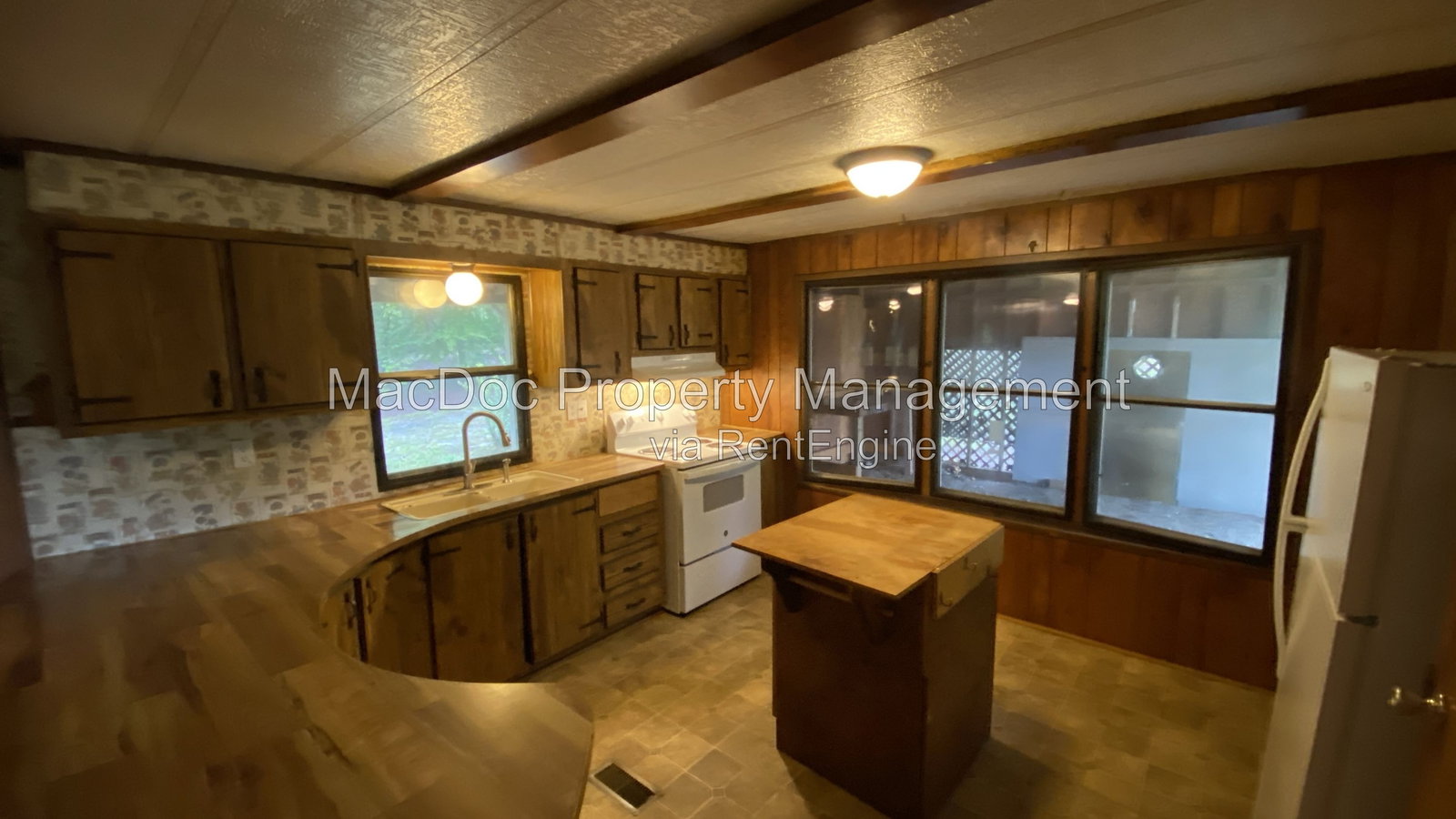 Gallery Image 14