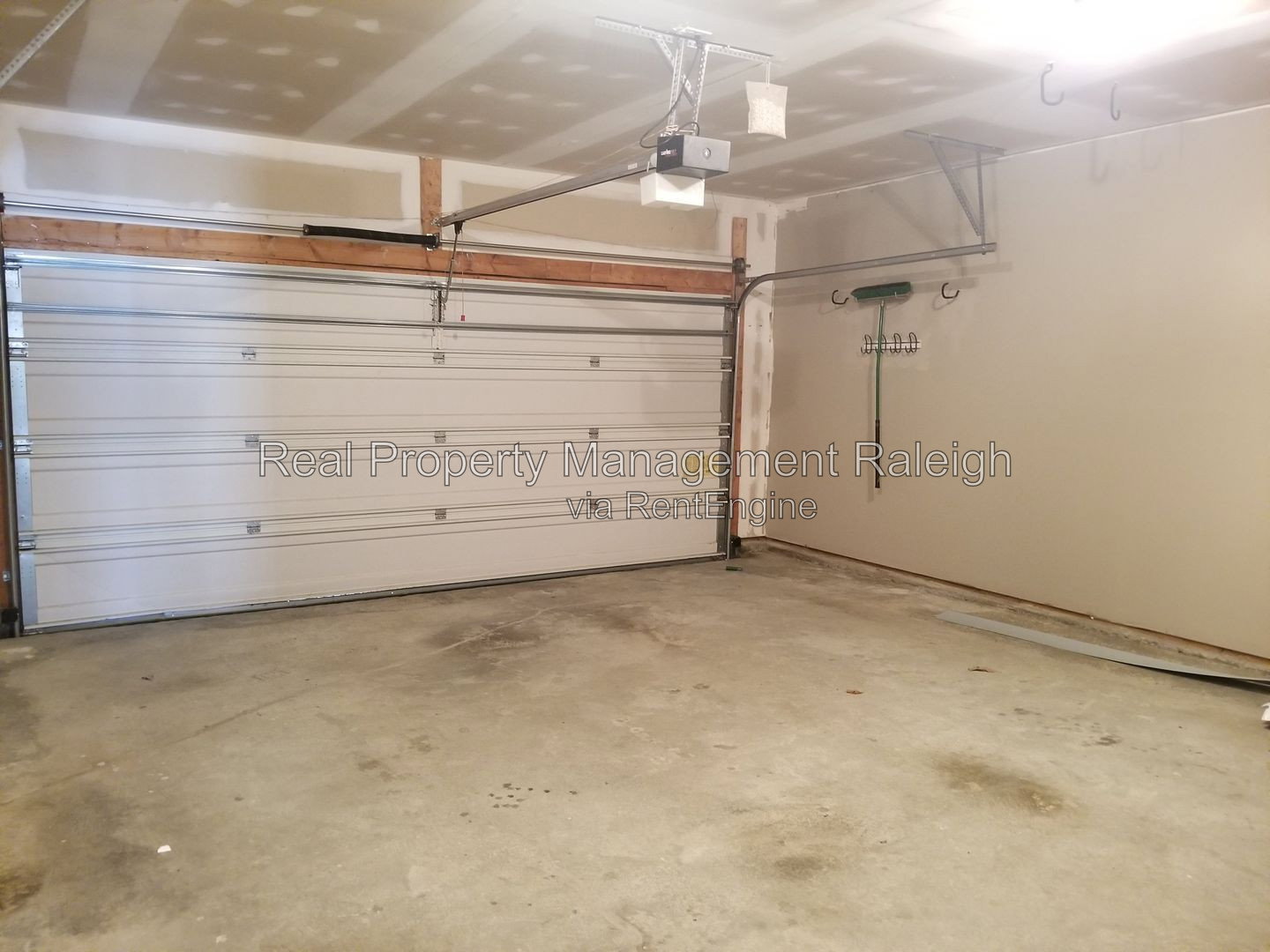 Gallery Image 17