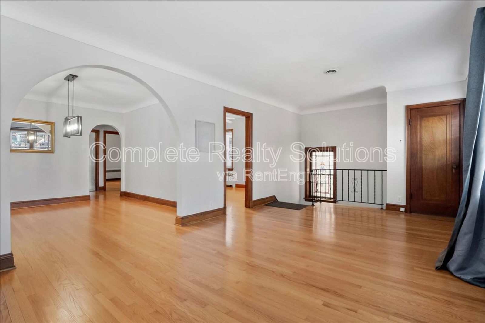 Gallery Image 16