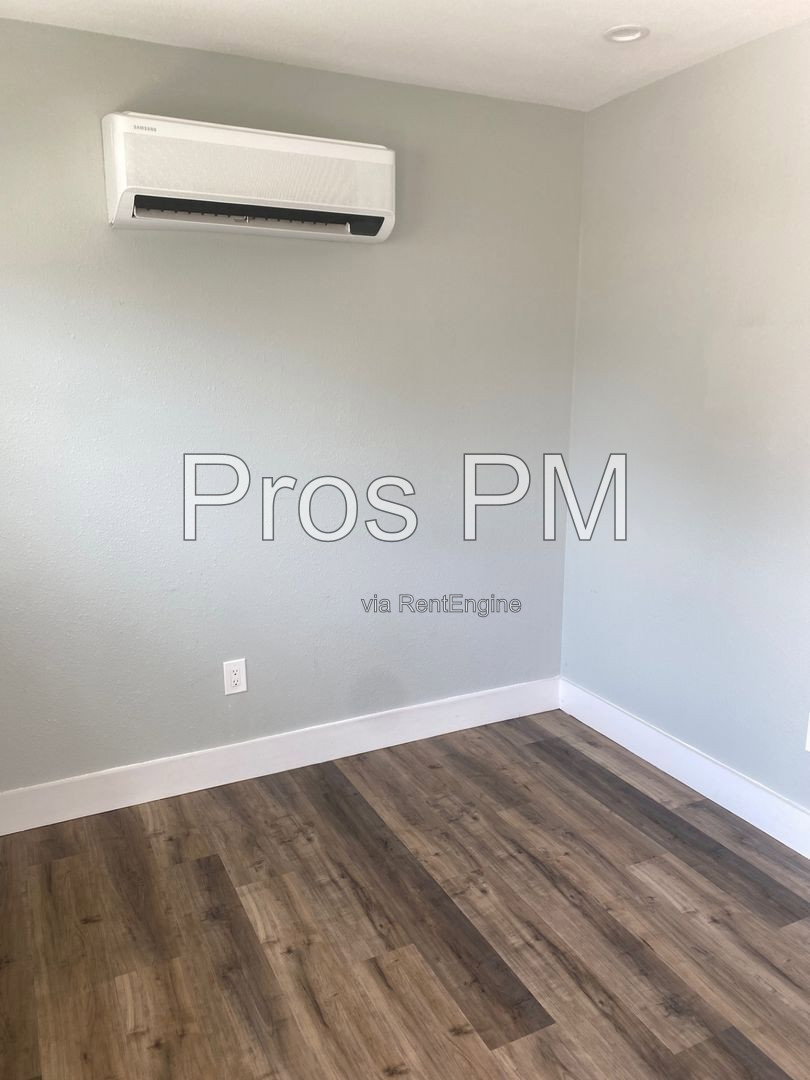 Gallery Image 21