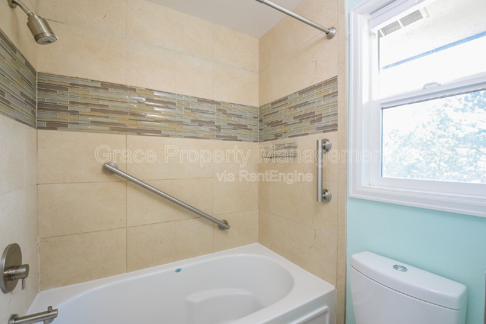 Gallery Image 16