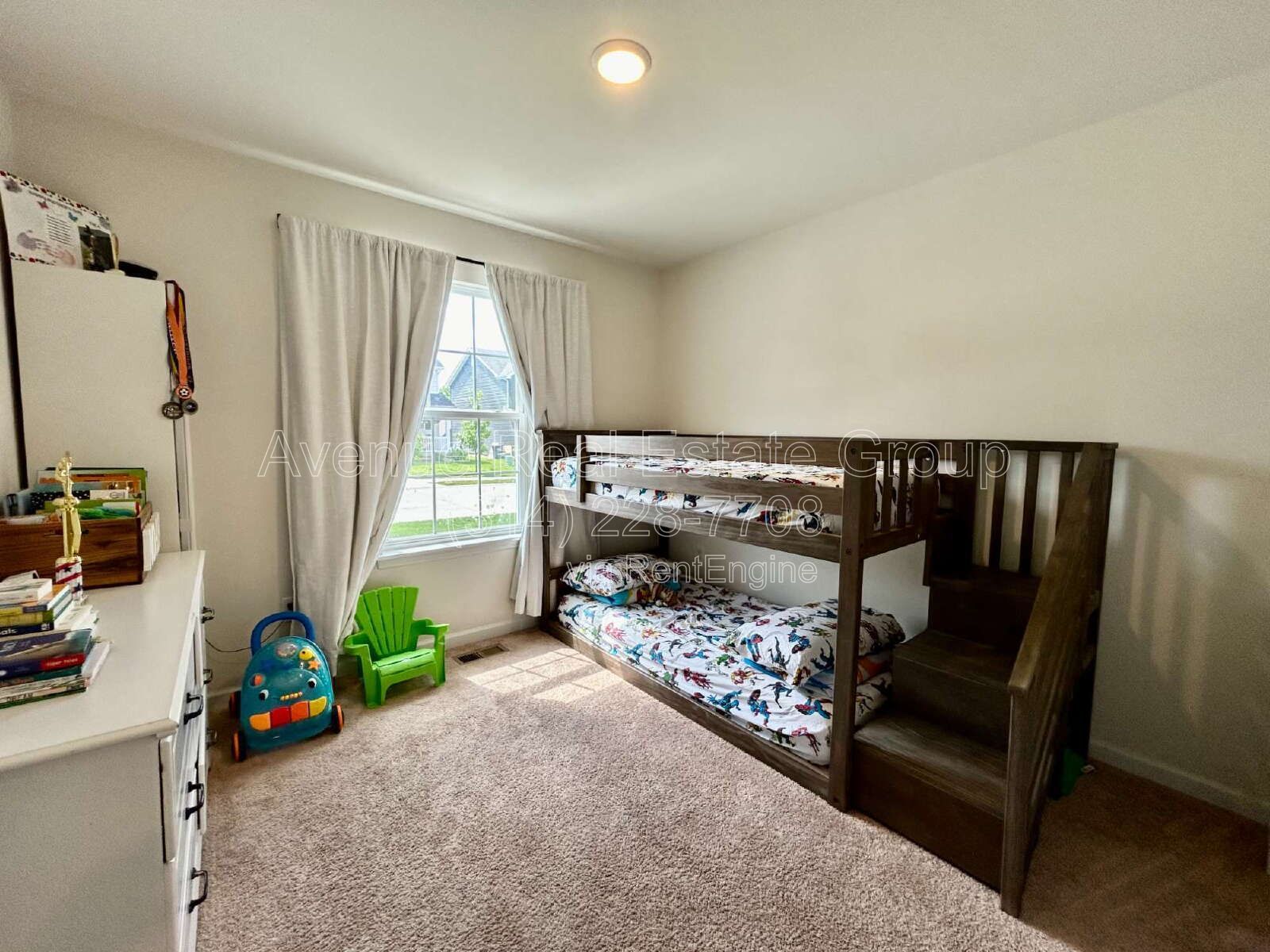 Gallery Image 14
