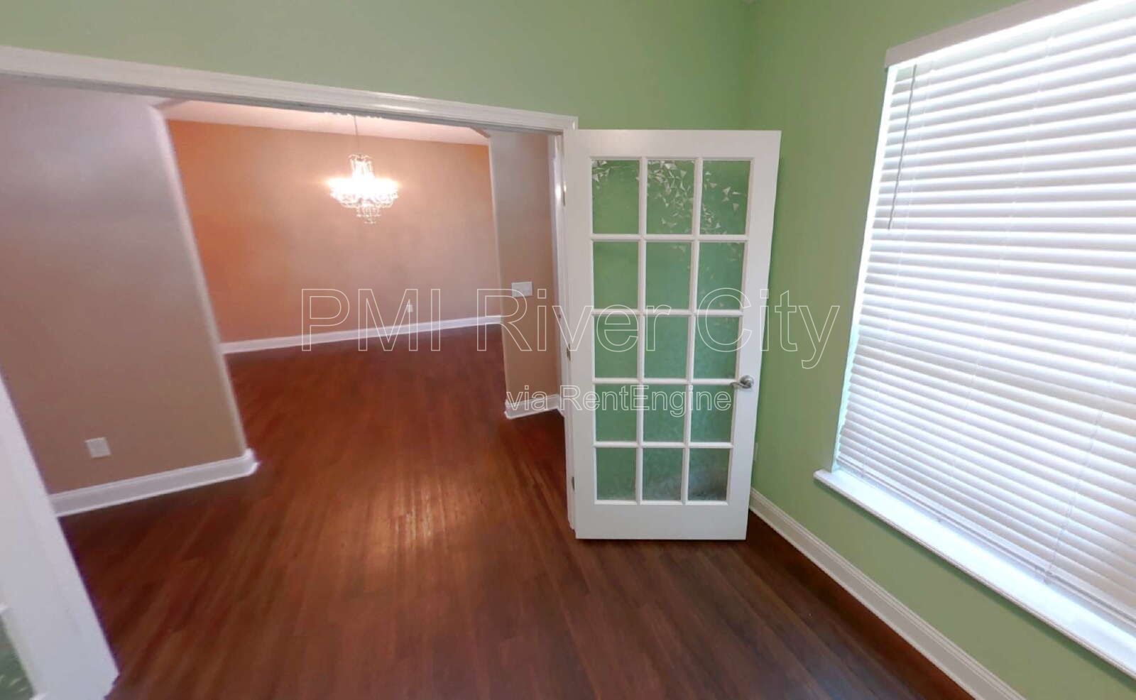 Gallery Image 19