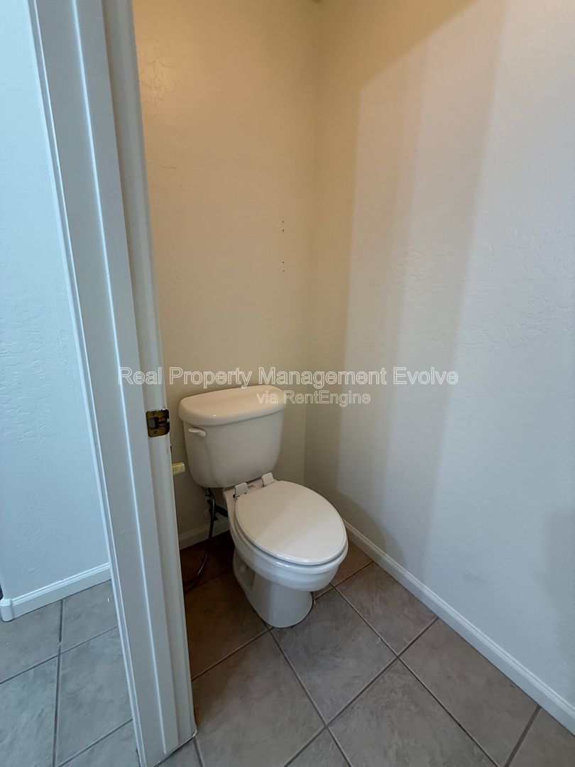 Gallery Image 23