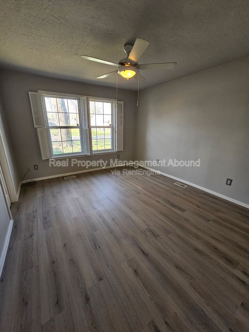 Gallery Image 11