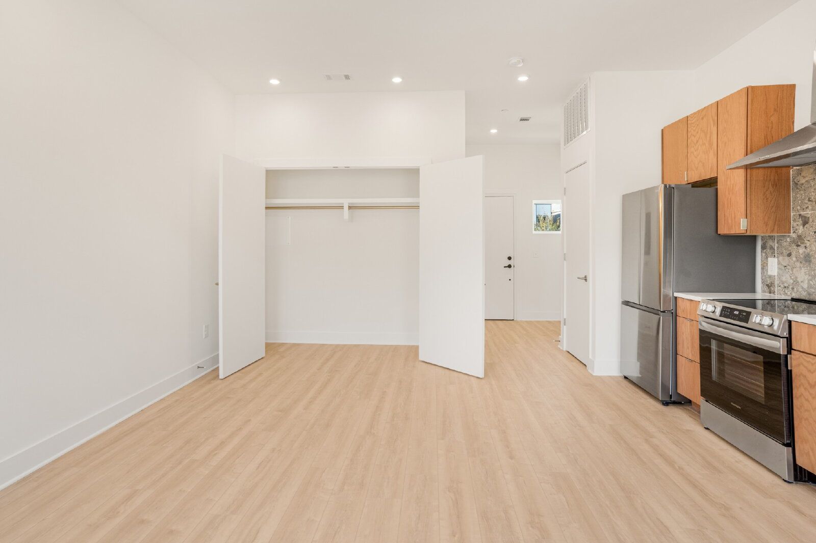 Gallery Image 14