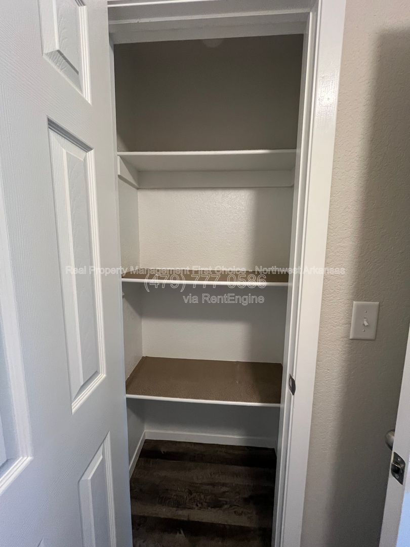 Gallery Image 13