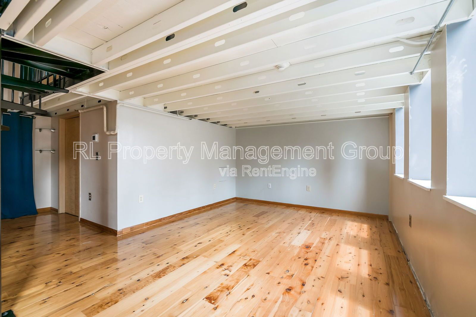 Gallery Image 15