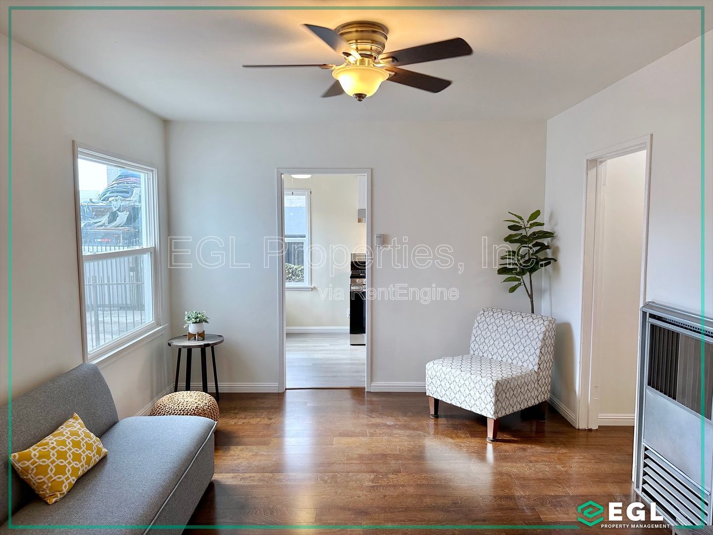 Gallery Image 0