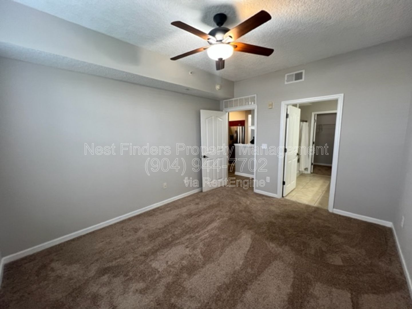 Gallery Image 18