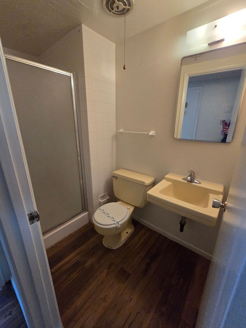 Gallery Image 17