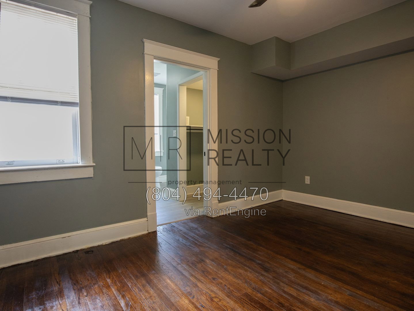 Gallery Image 19