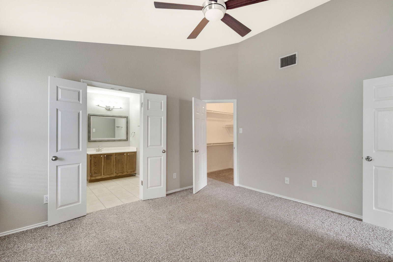 Gallery Image 19