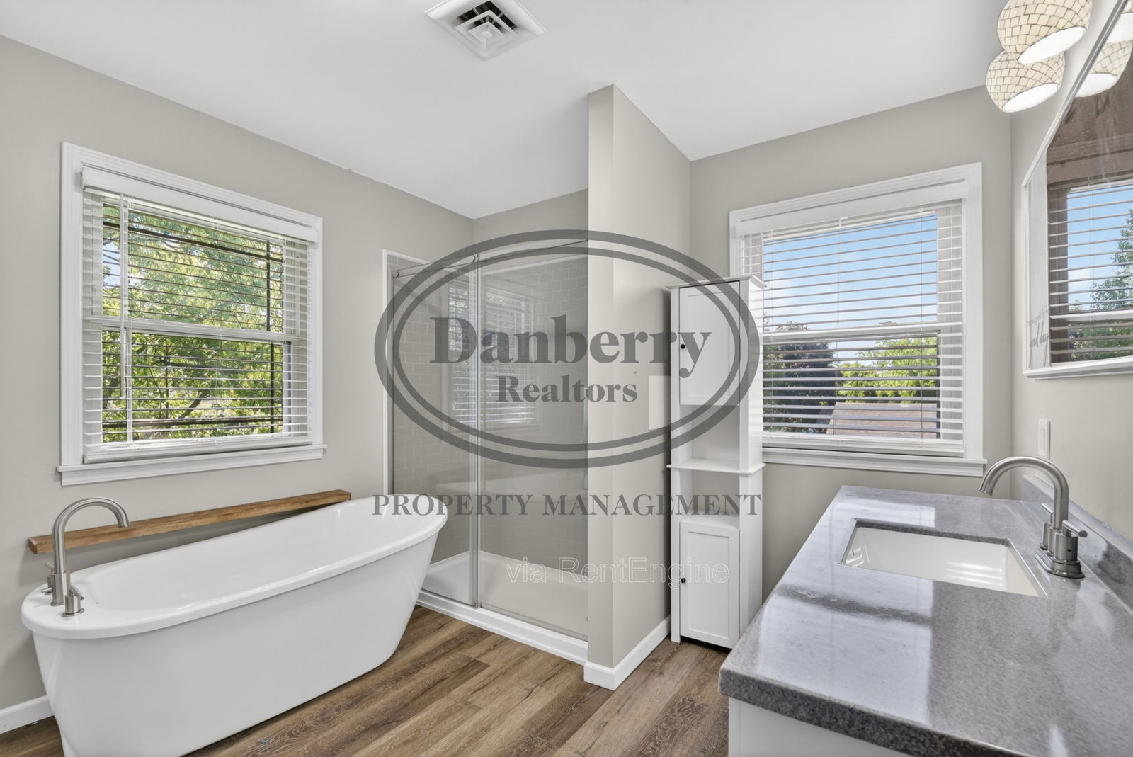 Gallery Image 33