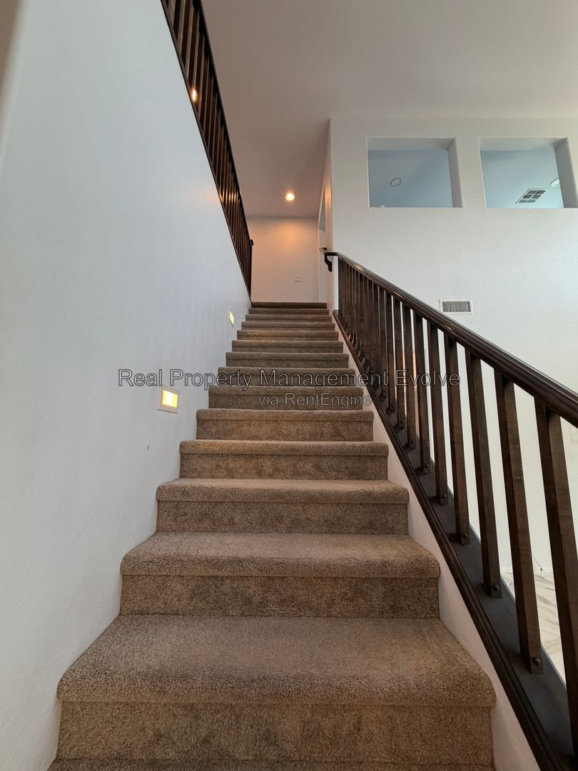 Gallery Image 26