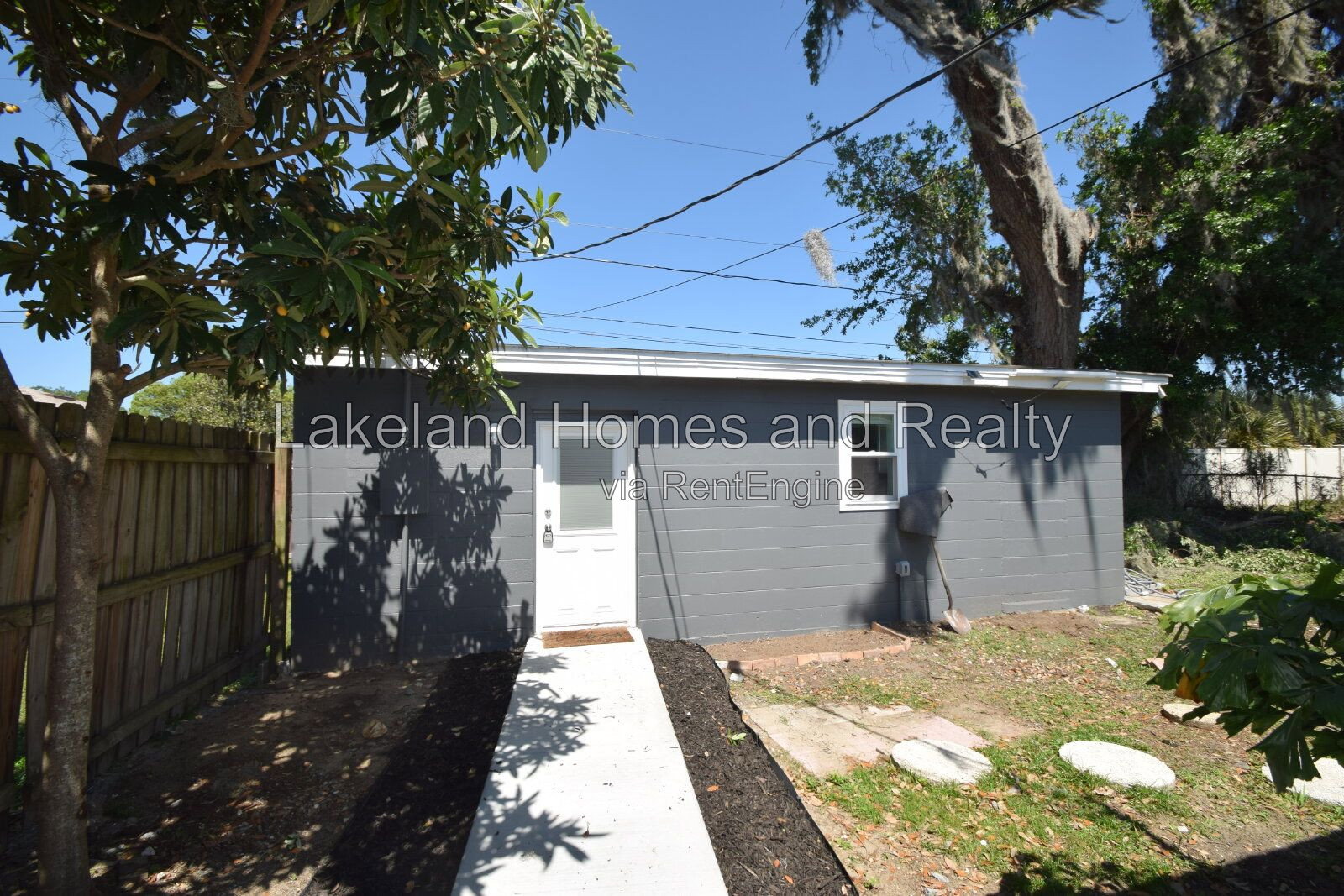 Gallery Image 0