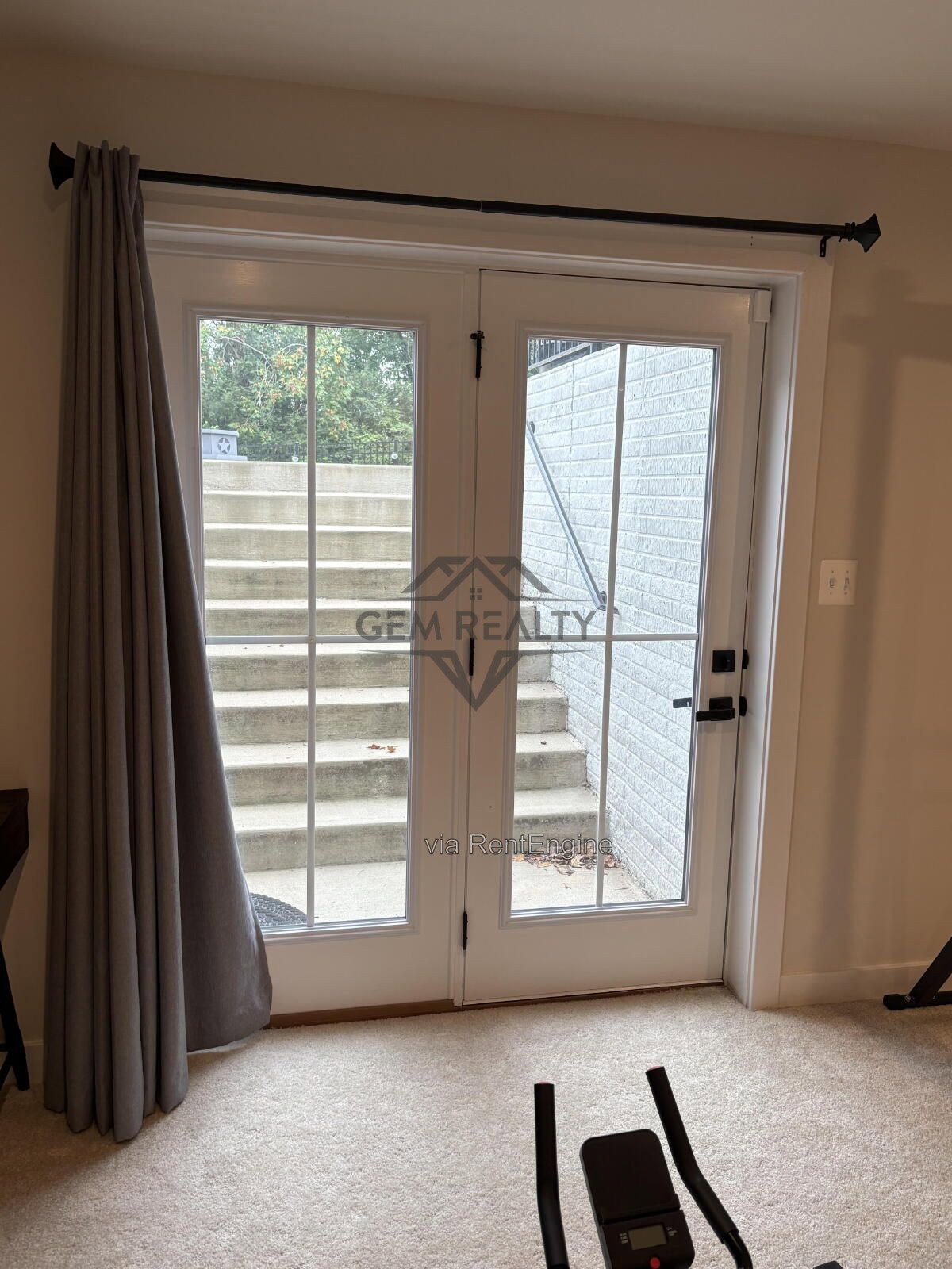 Gallery Image 17