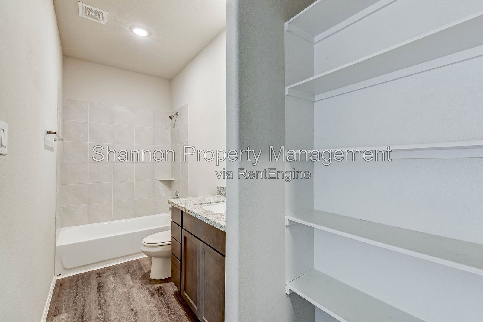 Gallery Image 18