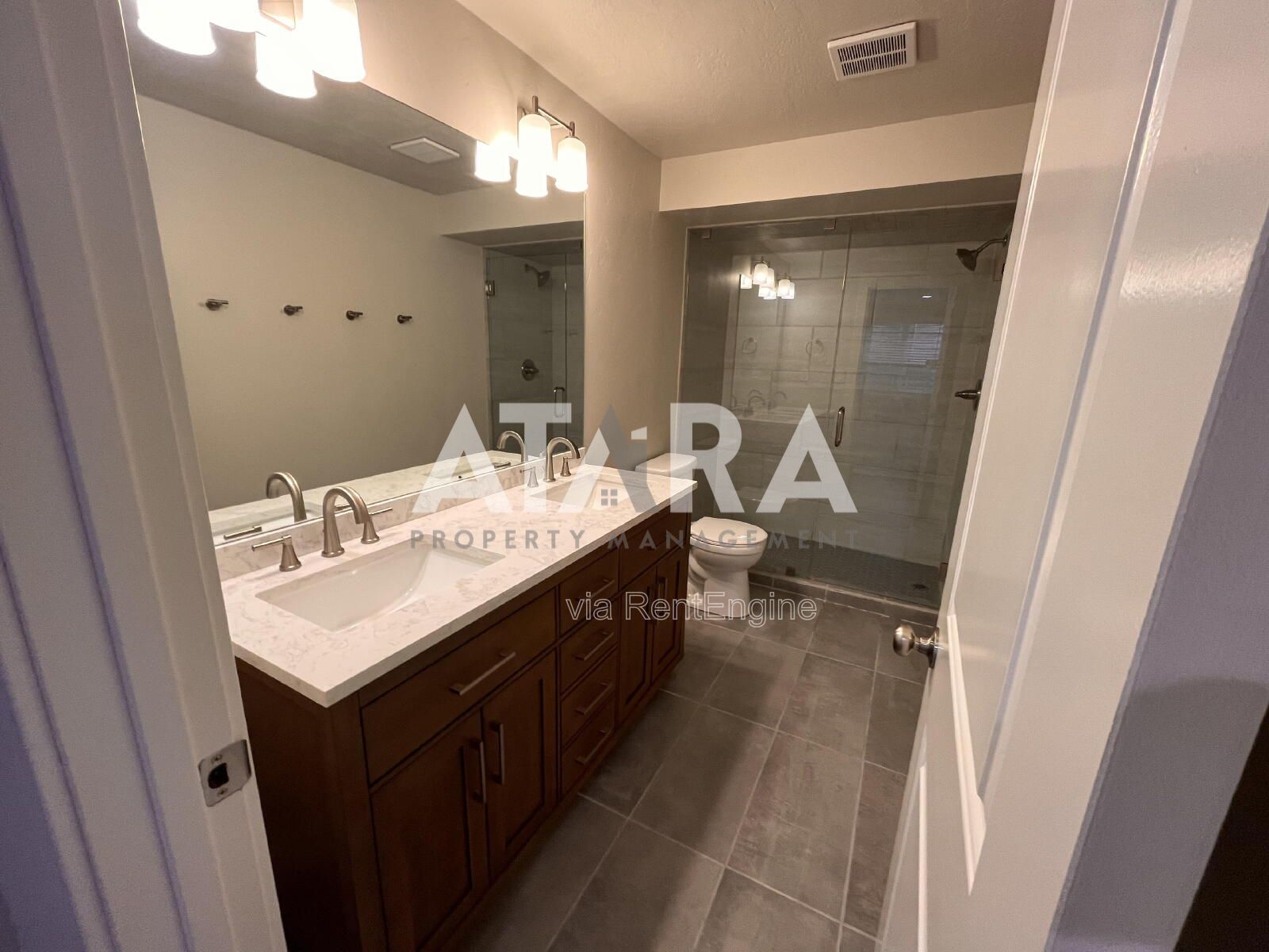 Gallery Image 16