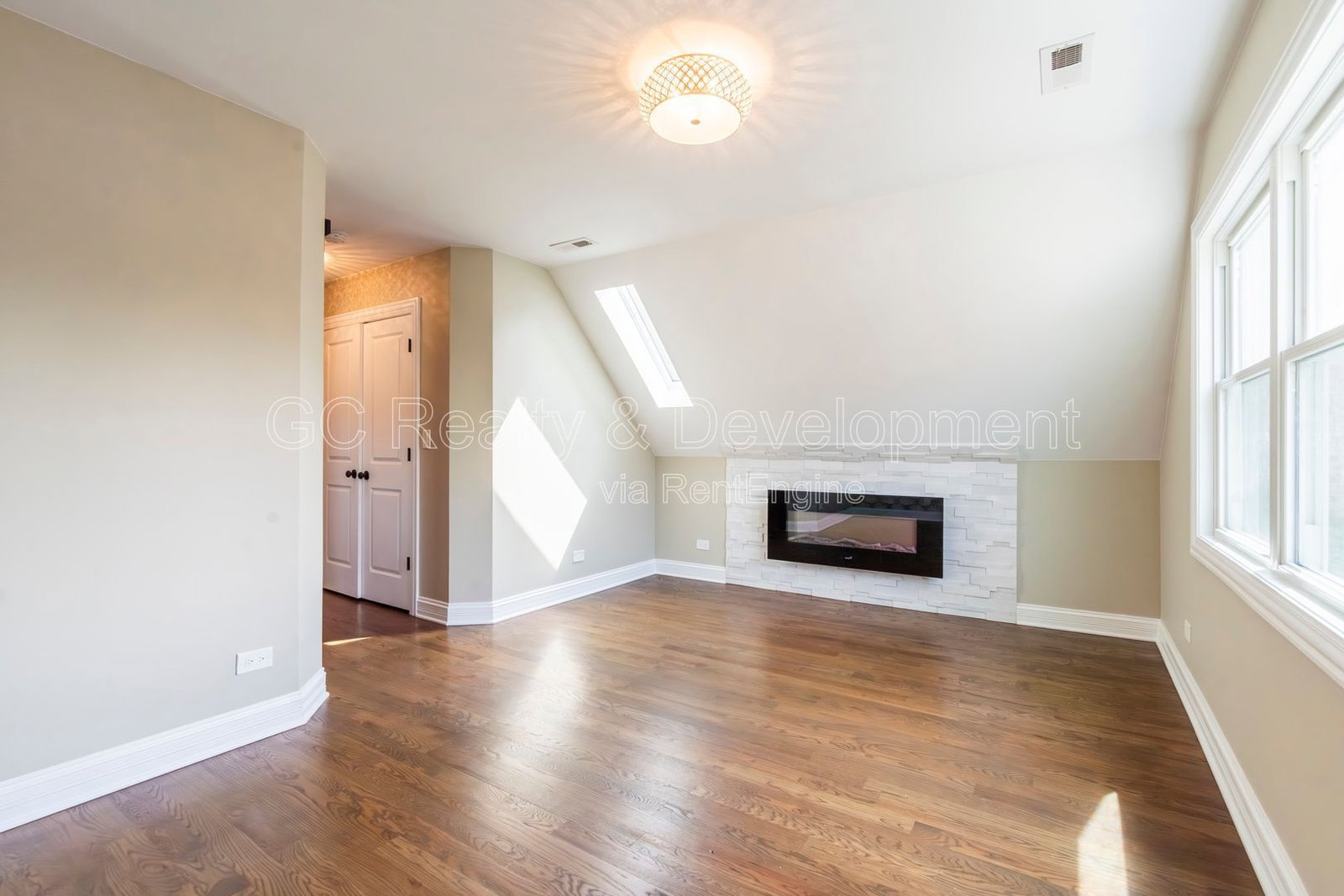 Gallery Image 8