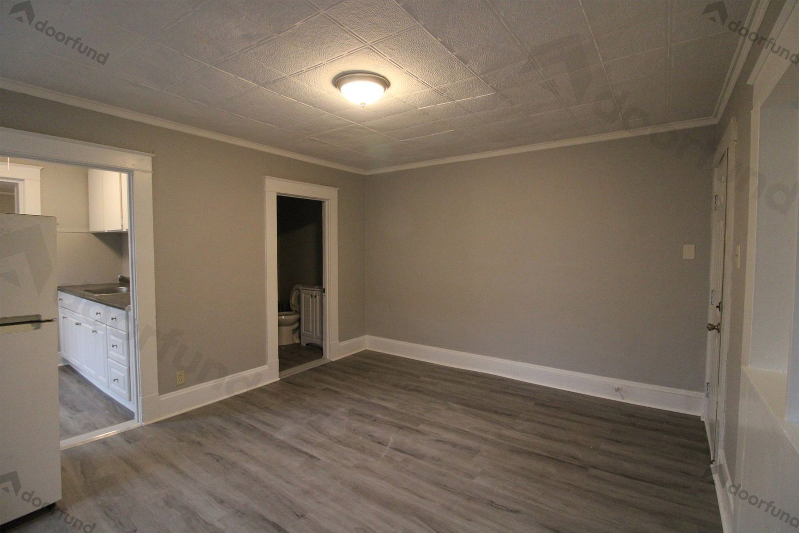 Gallery Image 0