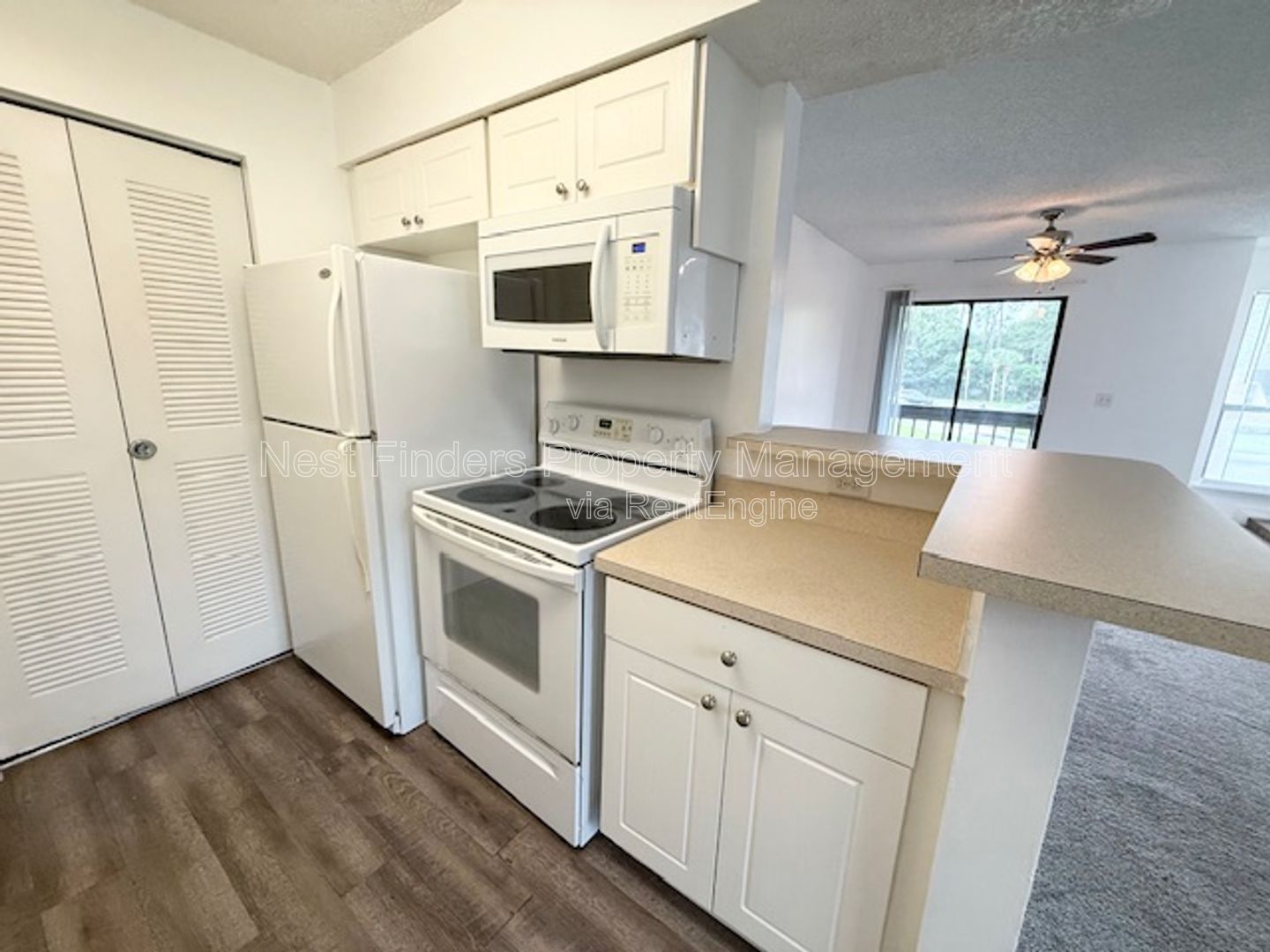 Gallery Image 13