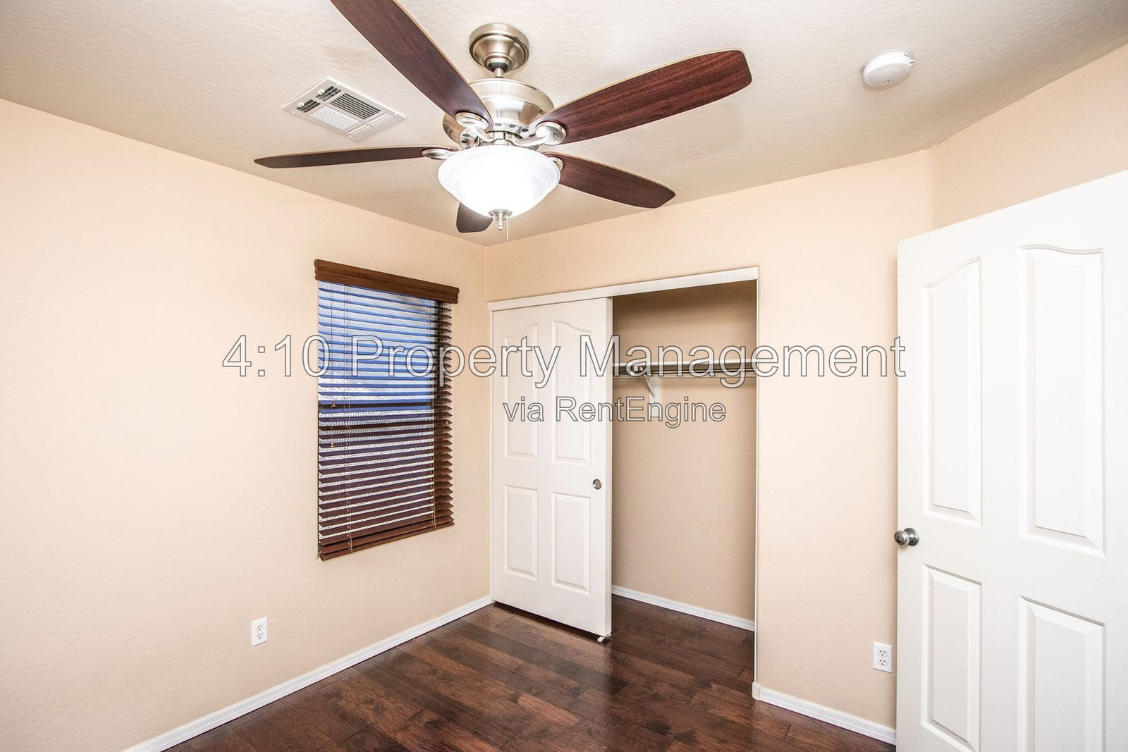 Gallery Image 17