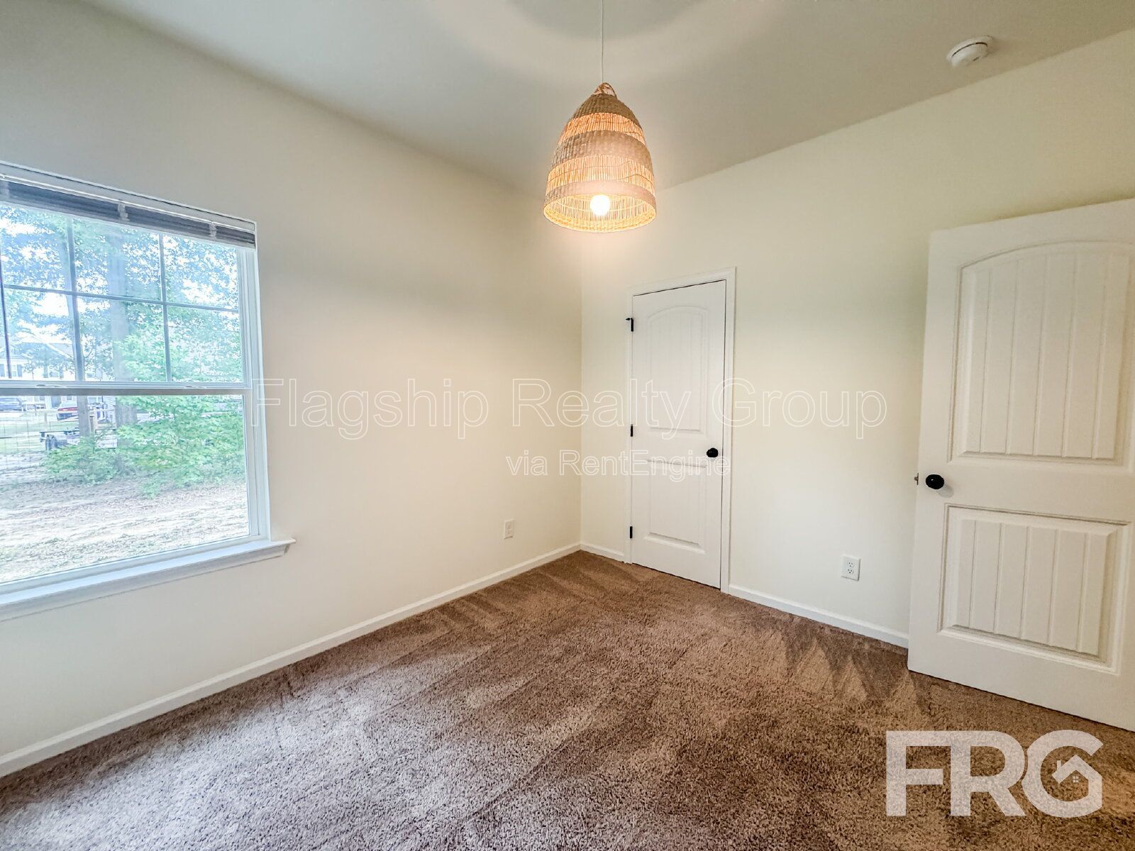 Gallery Image 19