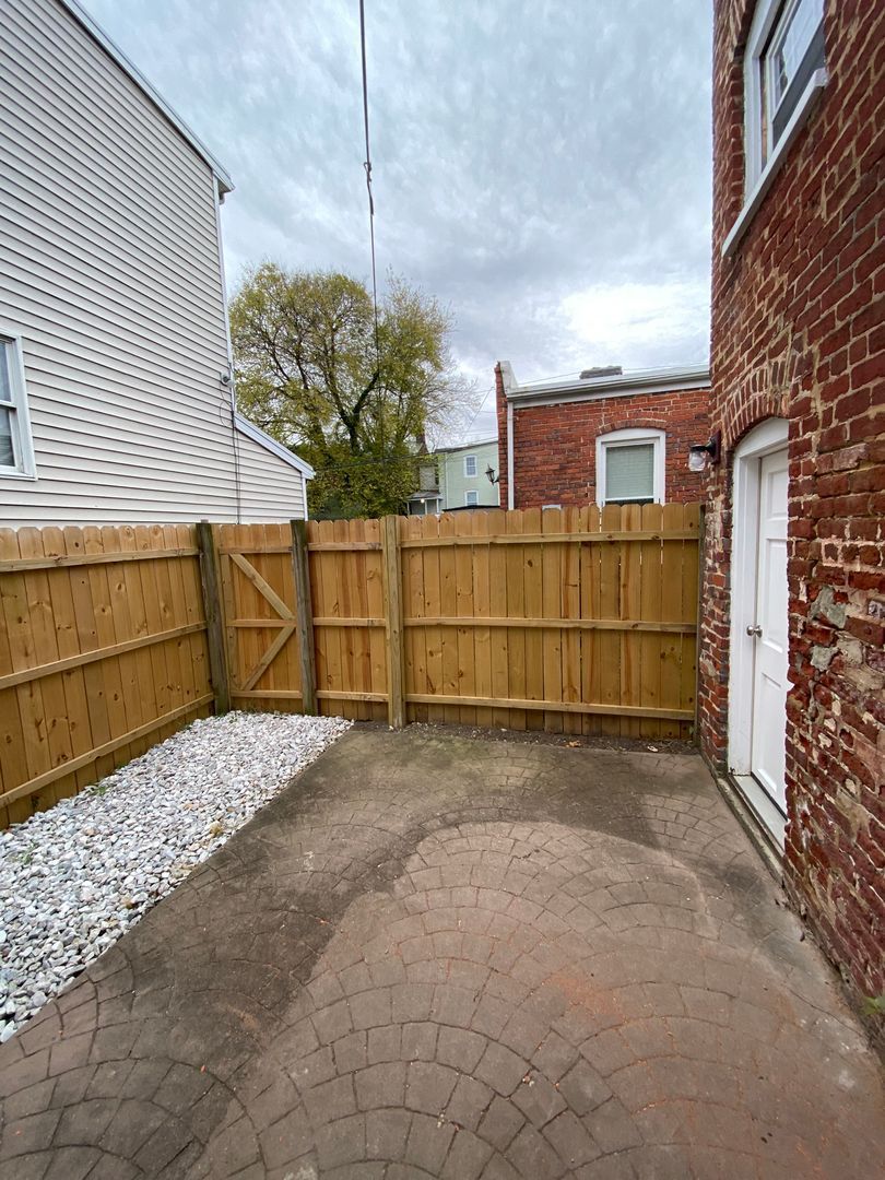 Gallery Image 26