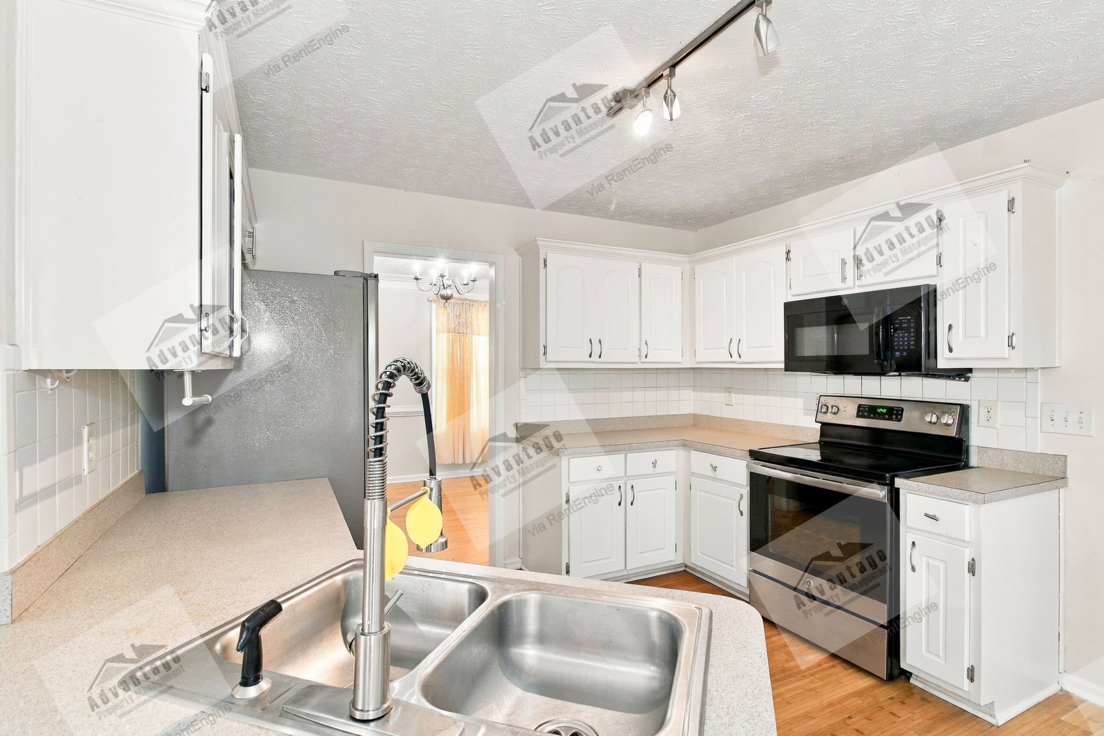Gallery Image 9