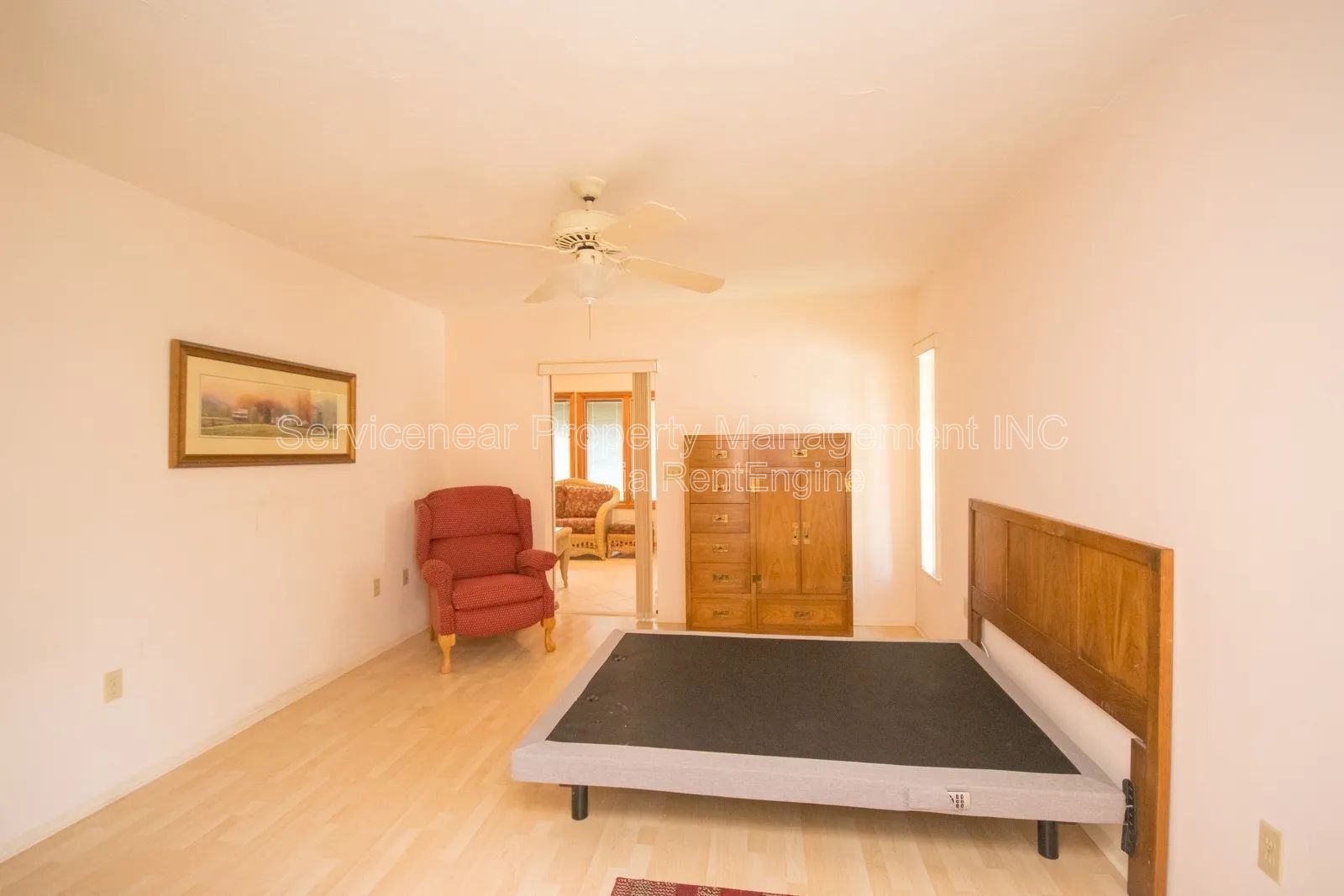 Gallery Image 13