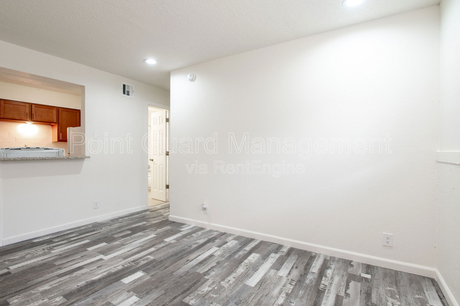 Gallery Image 0