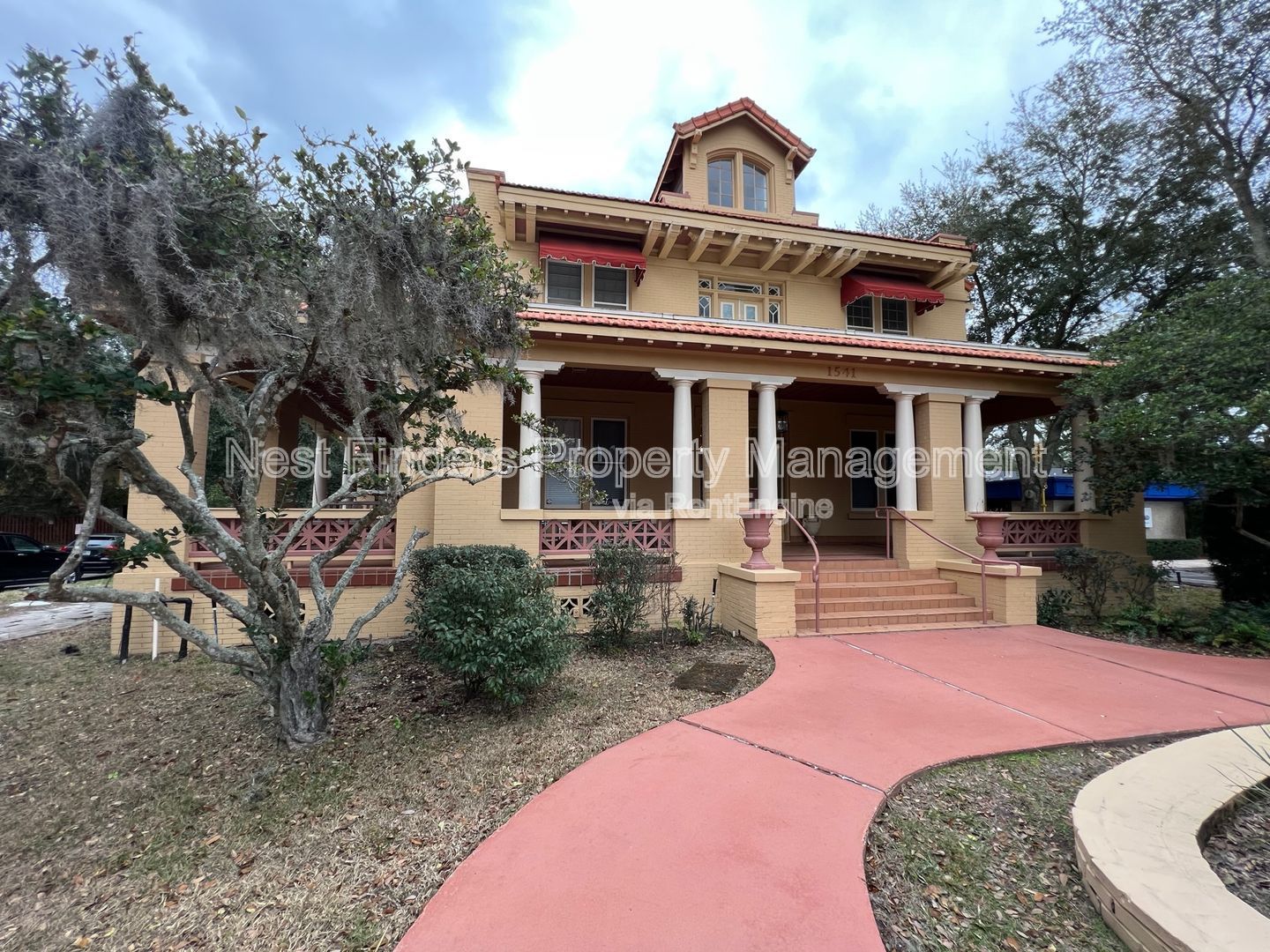 Gallery Image 14