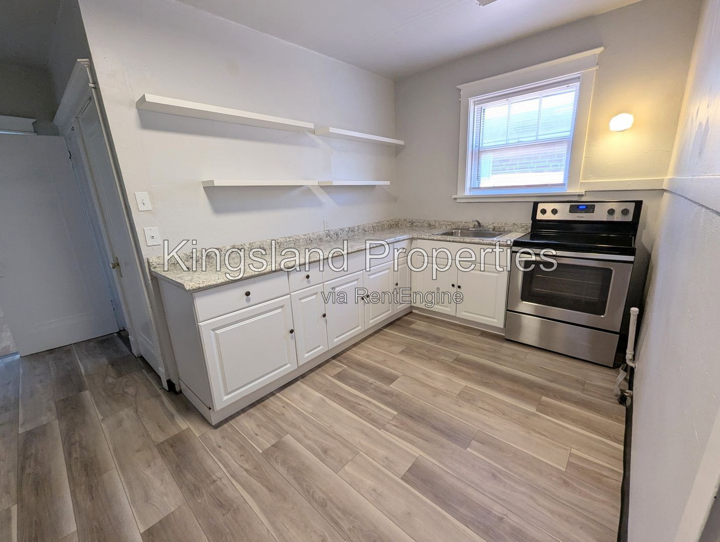 Gallery Image 0