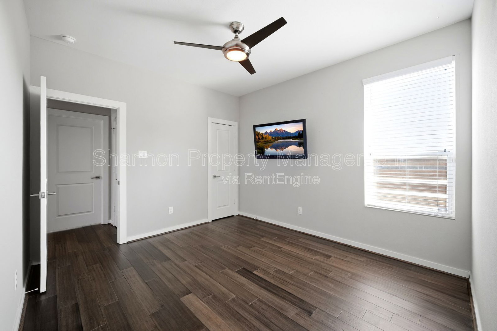 Gallery Image 35
