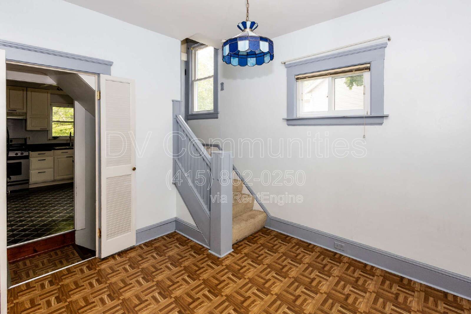 Gallery Image 10