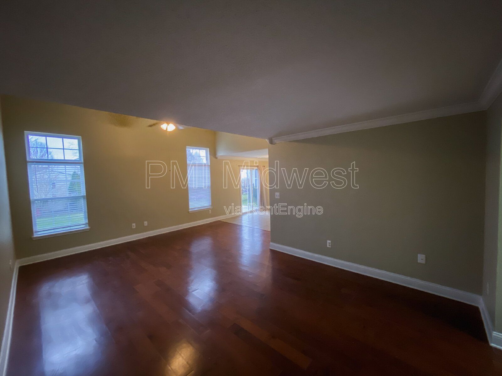 Gallery Image 16