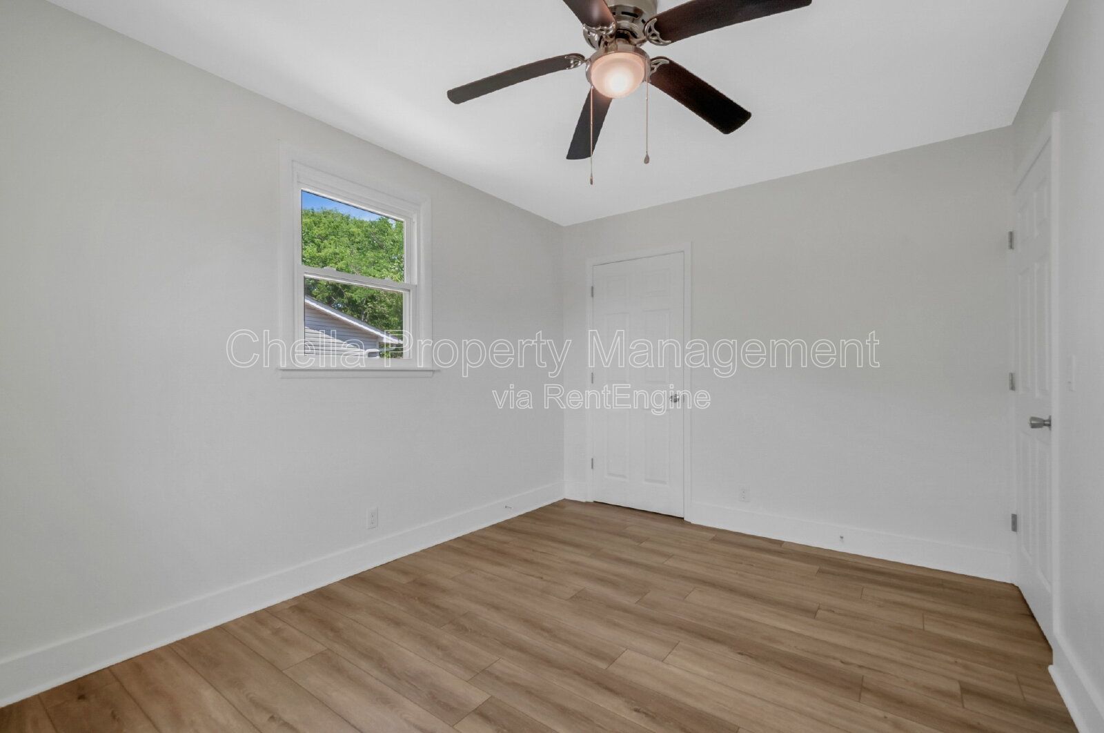 Gallery Image 22
